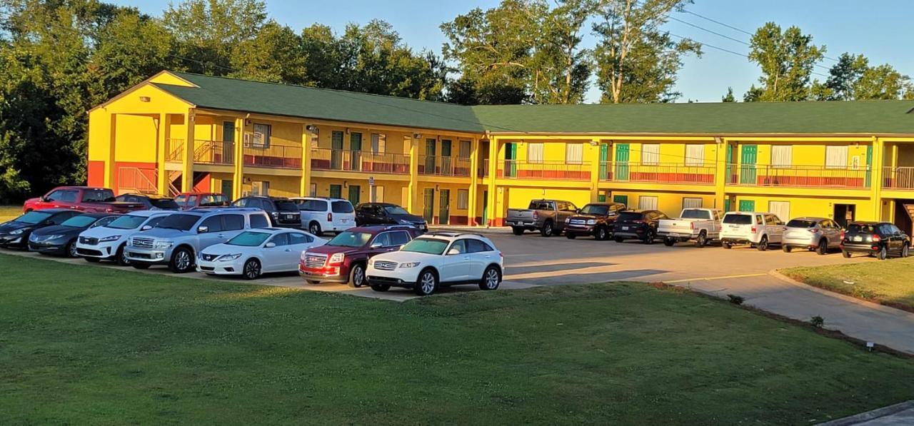 Garden Inn And Suites Near Callaway Gardens Pine Mountain Zewnętrze zdjęcie