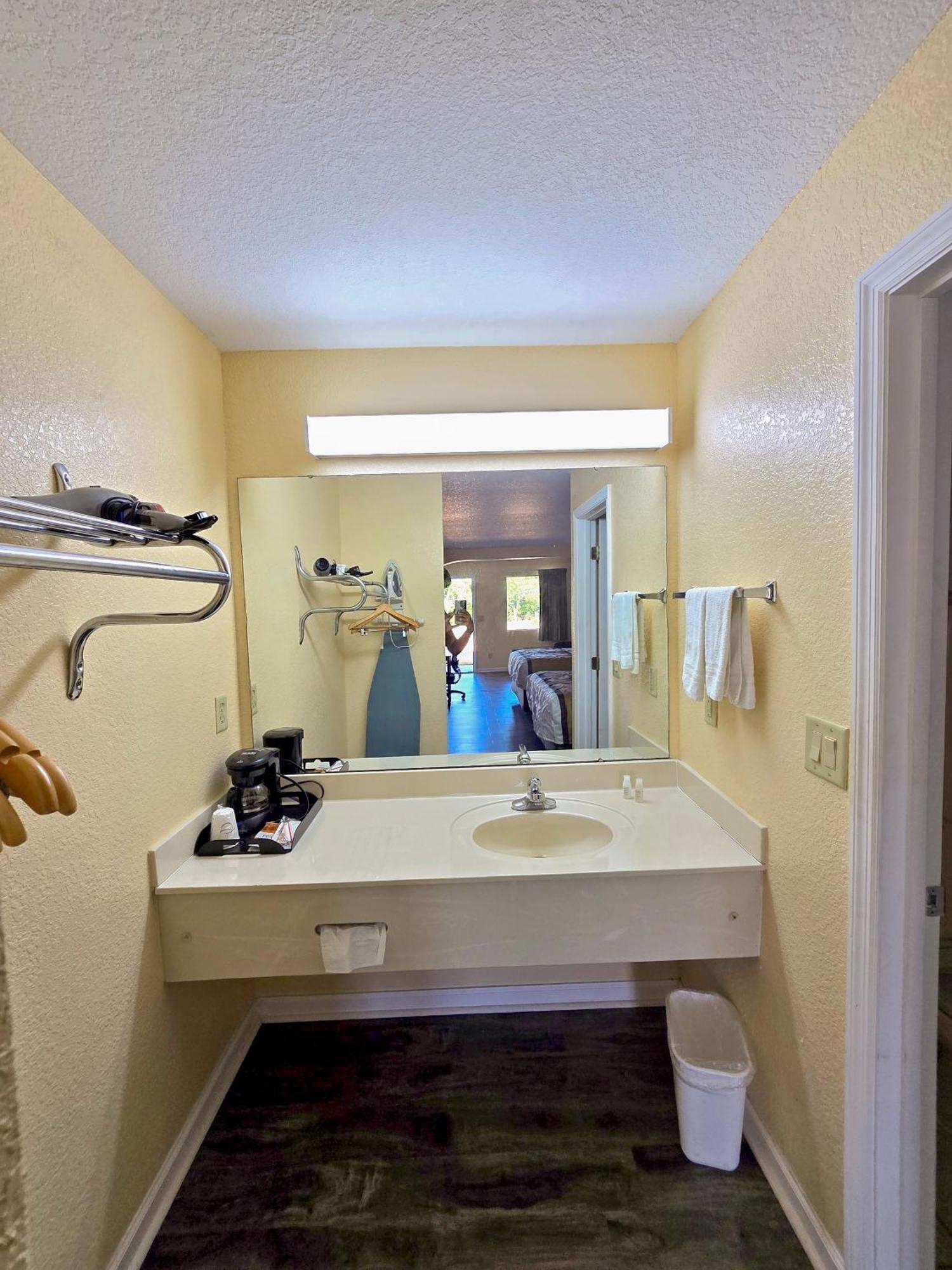 Garden Inn And Suites Near Callaway Gardens Pine Mountain Zewnętrze zdjęcie