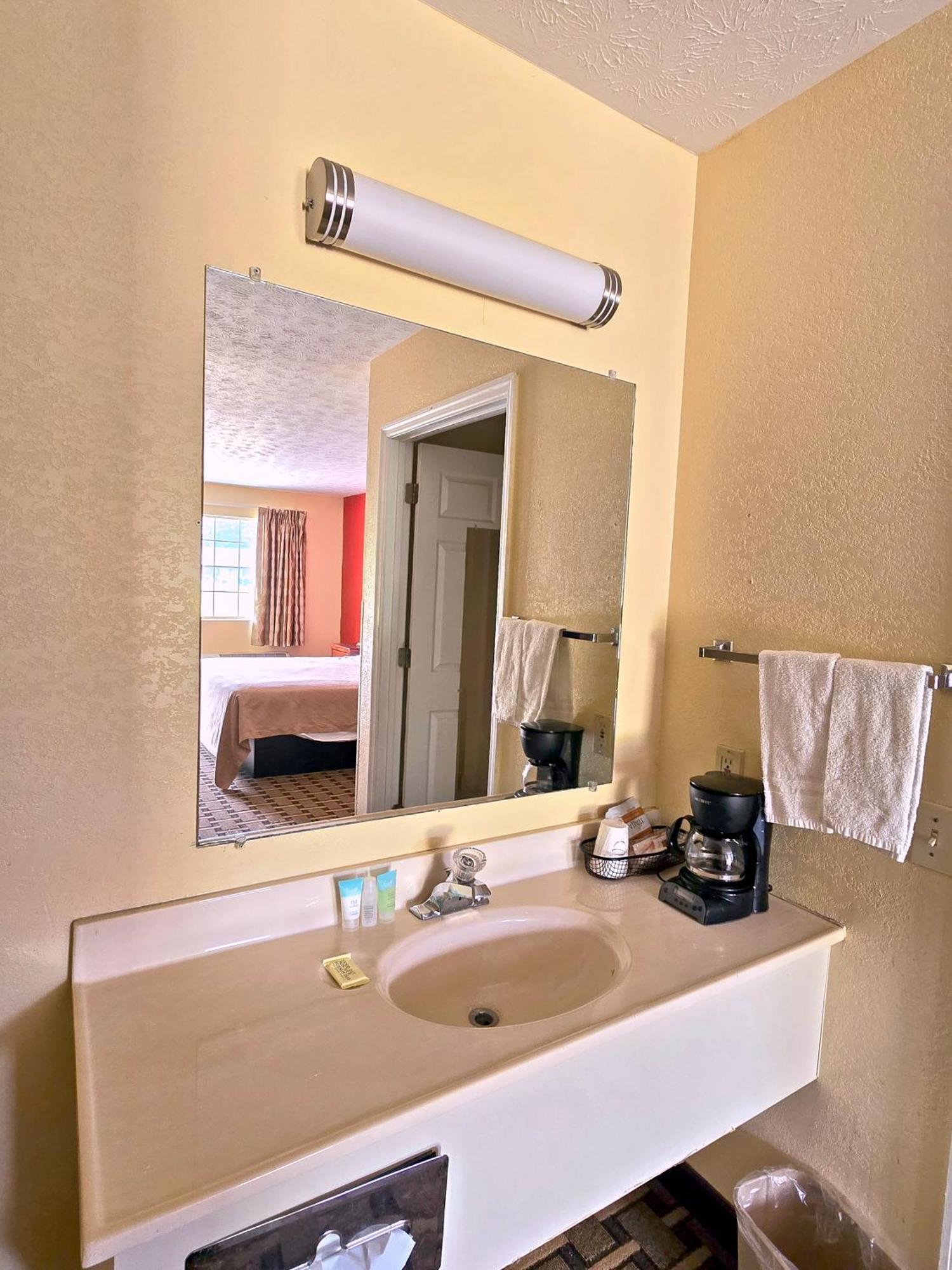 Garden Inn And Suites Near Callaway Gardens Pine Mountain Zewnętrze zdjęcie