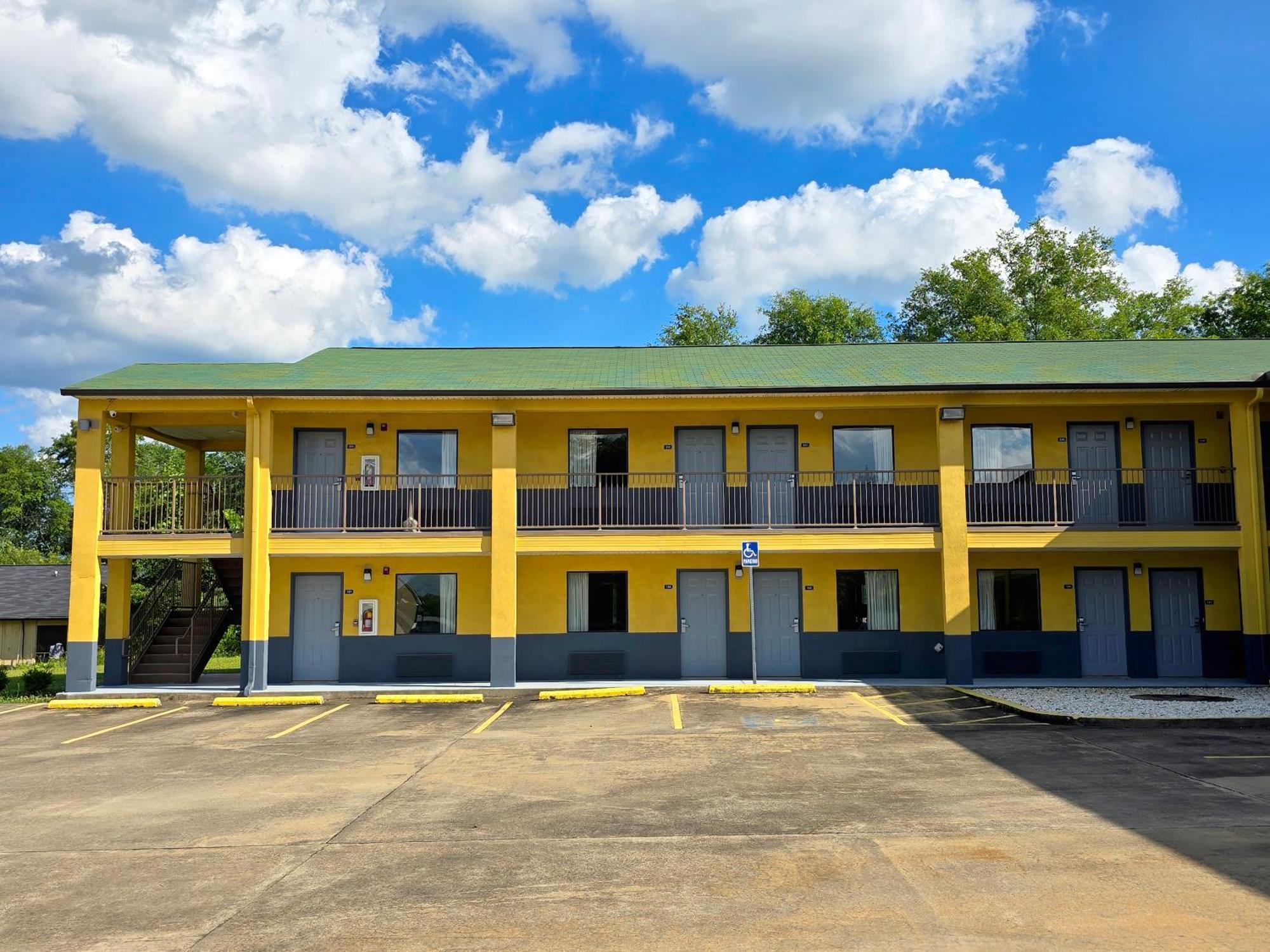 Garden Inn And Suites Near Callaway Gardens Pine Mountain Zewnętrze zdjęcie