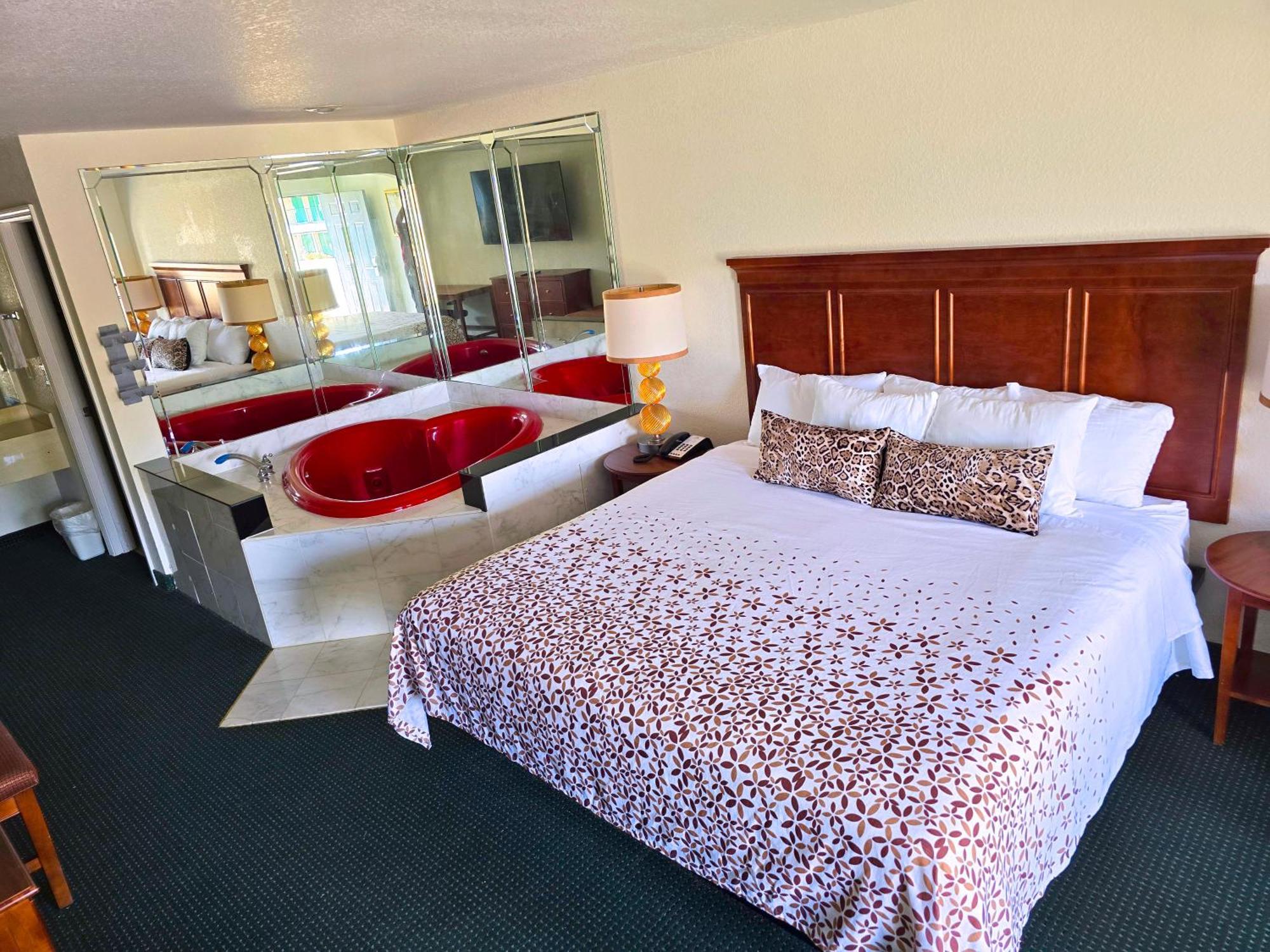 Garden Inn And Suites Near Callaway Gardens Pine Mountain Zewnętrze zdjęcie