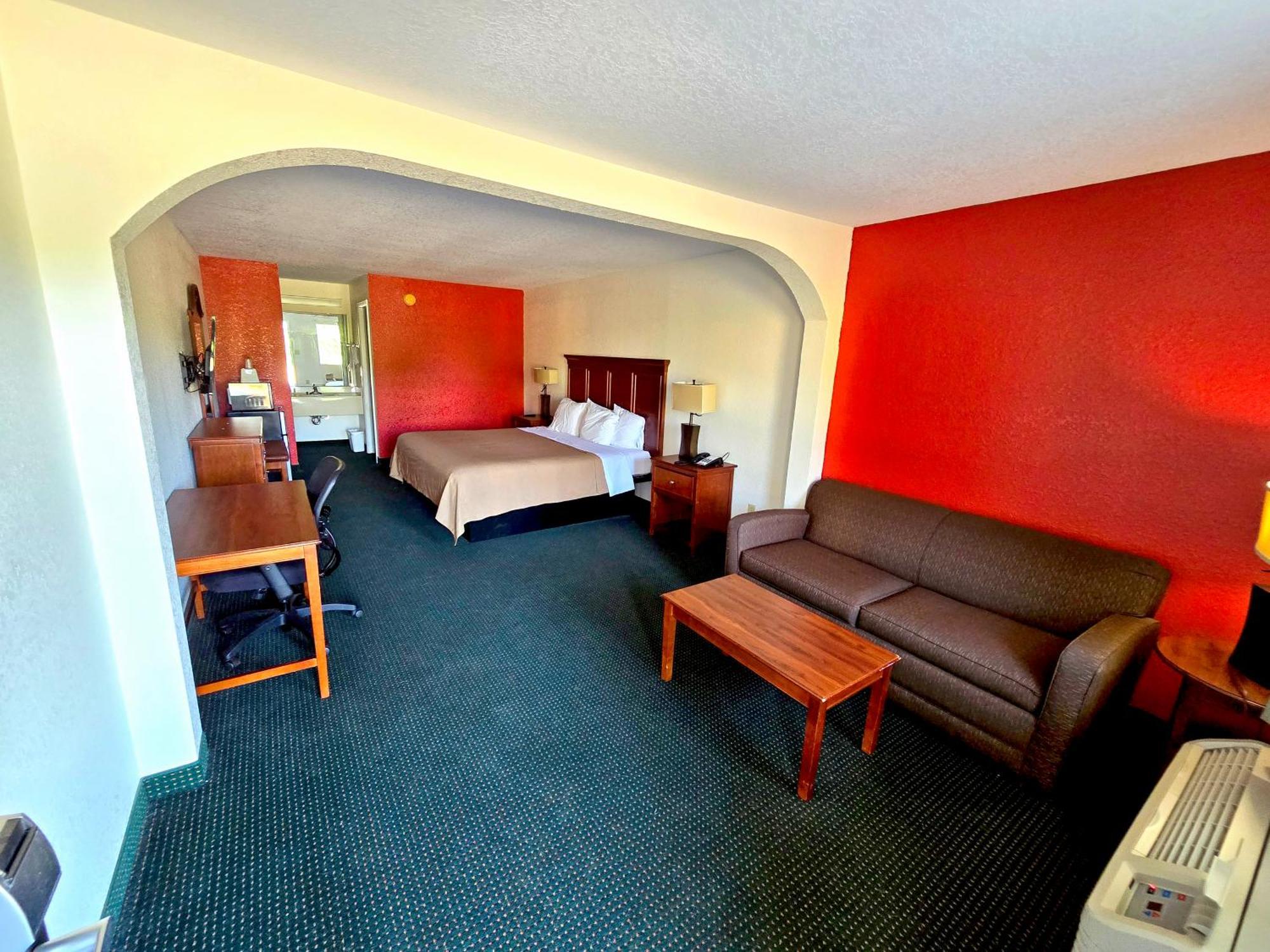 Garden Inn And Suites Near Callaway Gardens Pine Mountain Zewnętrze zdjęcie